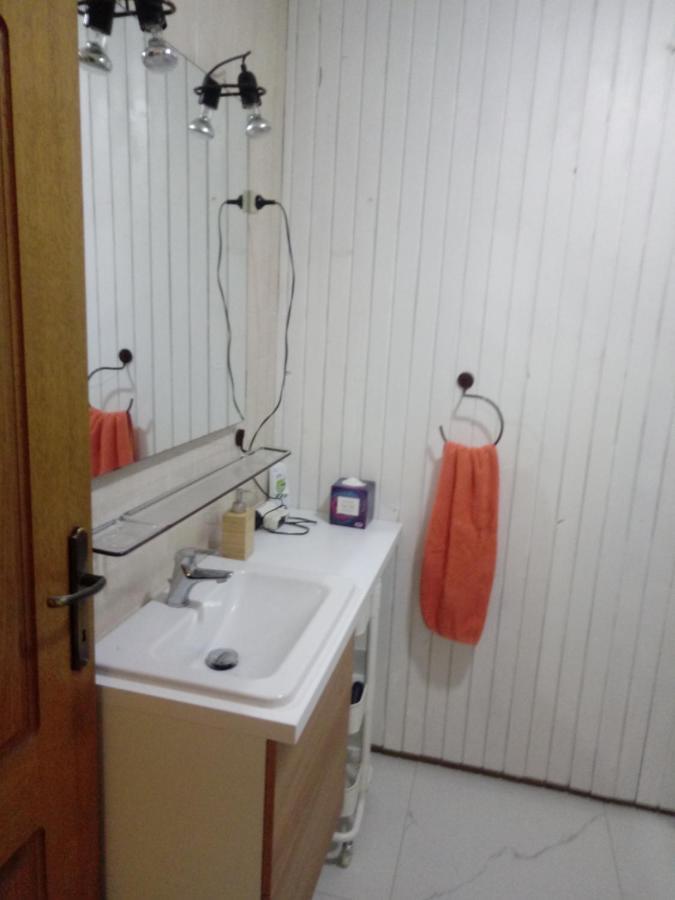V Klancu Apartamento Dekani Exterior foto