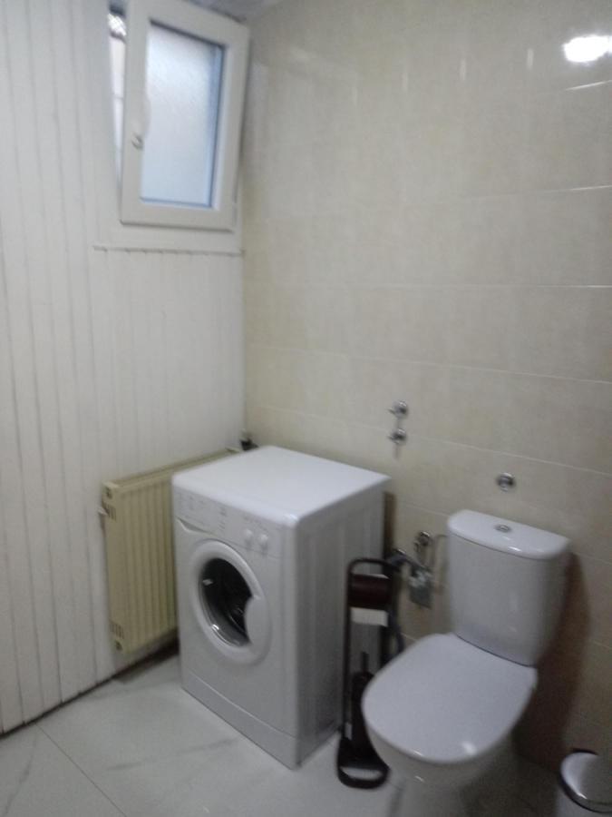 V Klancu Apartamento Dekani Exterior foto